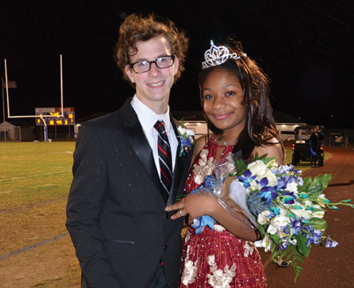 11 08 2018 Sd High School Names Homecoming King And Queen News