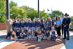 Worcester Prep 5th Graders Visit Veterans Memorial
