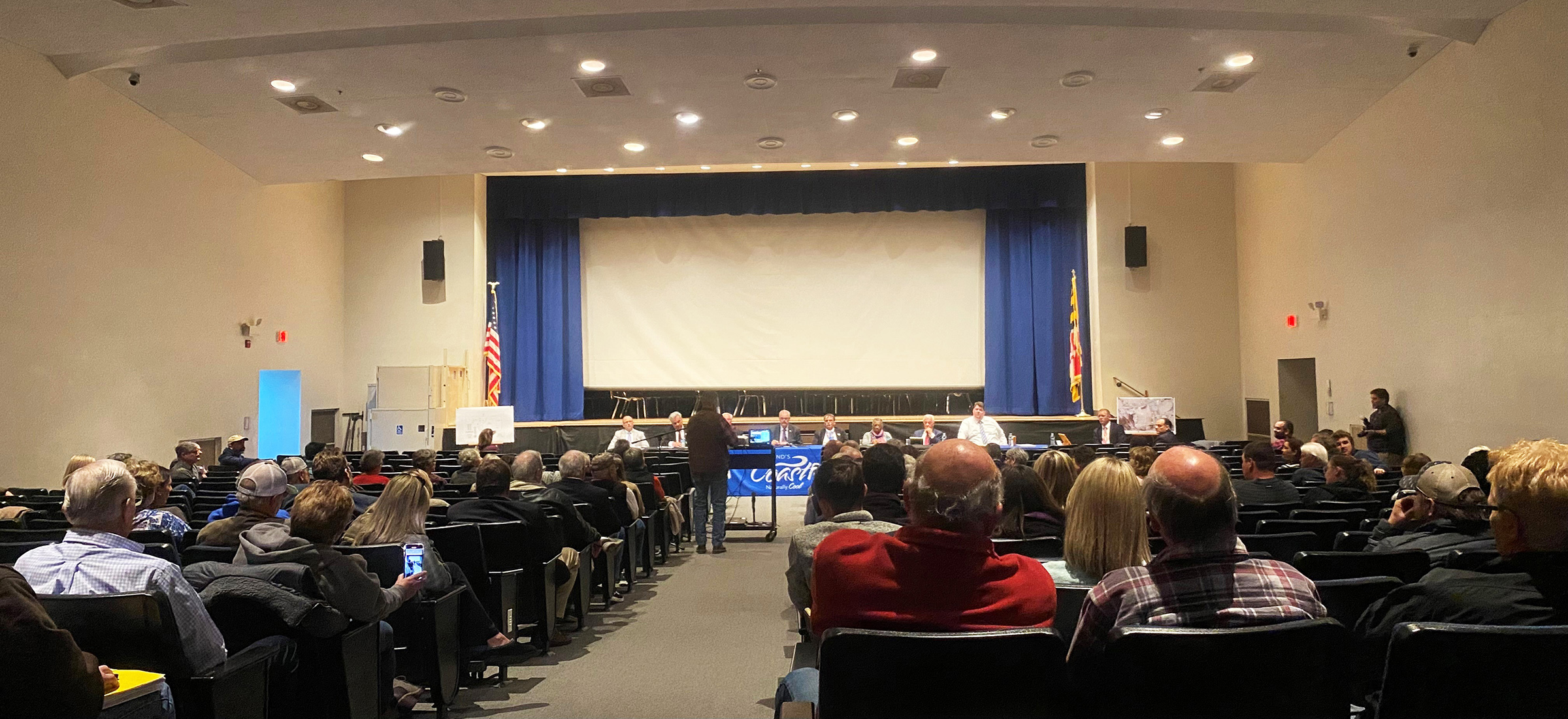 County's split vote for $11.2 million sports complex proposal mirrors crowd;  Respondents equally divided for, against