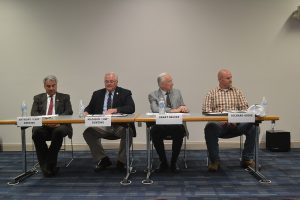 Pines Chamber Hosts Commissioner Candidate Forum