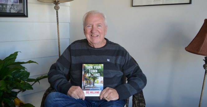 Former Mayor Releases Book Recounting Berlin’s Revitalization